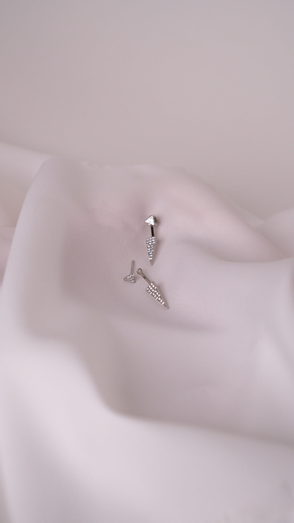 the dagger earring